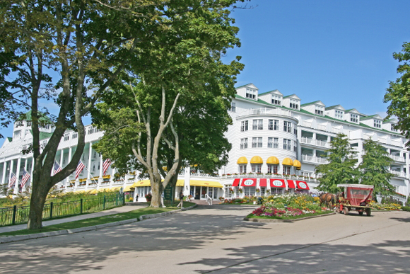mlApproachtoGrandHotel